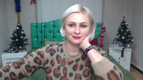 OliviaHorst online show from December 18, 5:10 pm