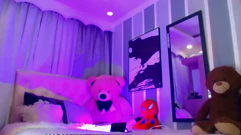 oliviahot01 online show from May 29, 1:58 am