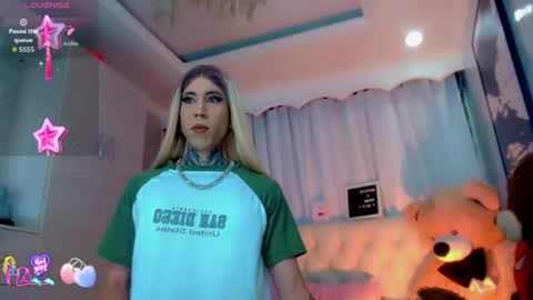 oliviahot01 online show from July 13, 1:08 am