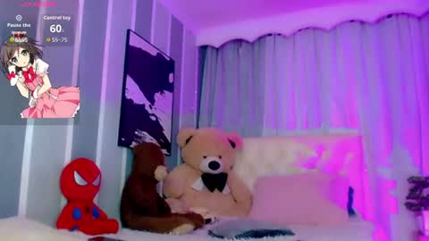 oliviahot01 online show from August 3, 1:15 am