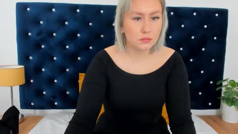 Olivia online show from February 12, 11:27 am