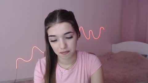 Olivia online show from December 20, 6:13 pm