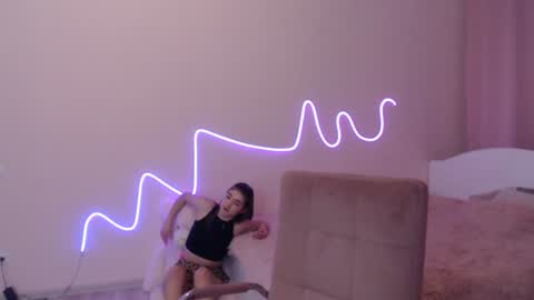 Olivia online show from January 9, 9:37 pm