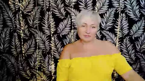 Kelly online show from October 25, 11:29 am