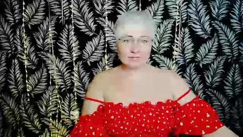 Snapshot of oliviaoskar_ chatting on July 11, 10:07 am Kelly online show from July 11, 10:07 am