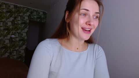 Olivia online show from December 7, 5:26 am