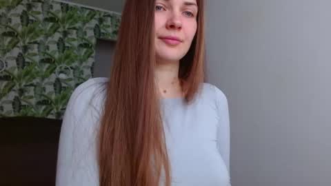 Snapshot of oliviashiny chatting on April 11, 4:39 am Olivia online show from April 11, 4:39 am