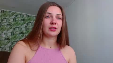 Olivia online show from June 18, 4:24 am