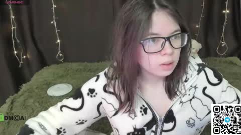 Ollie online show from March 8, 8:18 am