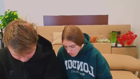 Olli and Stiw online show from February 15, 6:43 am