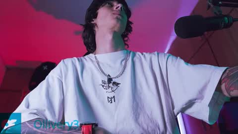     online show from October 9, 4:10 am