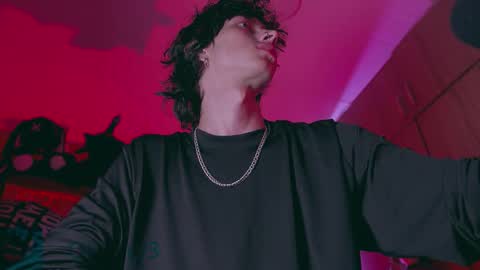     online show from October 26, 4:07 am