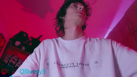     online show from December 4, 4:11 am