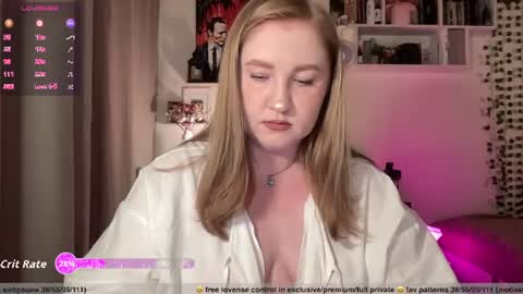 OllyDoll online show from July 18, 9:18 pm