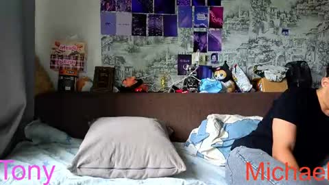 Snapshot of ololkd chatting on June 13, 8:12 am Tony online show from June 13, 8:12 am