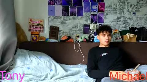 Tony online show from June 17, 7:22 am