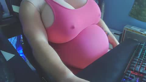 Dani Pregna online show from June 29, 1:33 pm