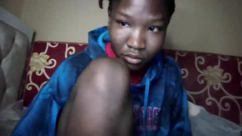 olwami4 online show from July 12, 11:51 pm
