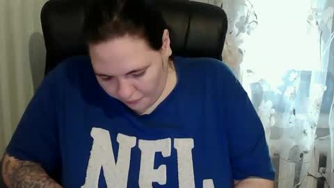 Snapshot of olyaandnetty chatting on October 23, 12:37 pm OlyaAndNetty online show from October 23, 12:37 pm