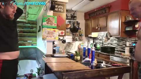 Norm online show from December 17, 7:37 pm