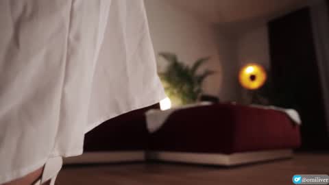    or    online show from November 21, 7:01 pm