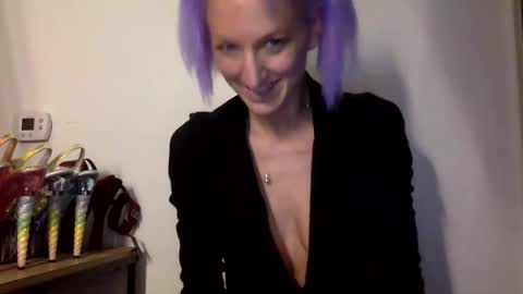 Snapshot of omilk chatting on December 7, 1:14 am omilk online show from December 7, 1:14 am