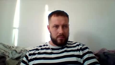 Snapshot of on_elegancki93 chatting on January 13, 9:19 am on_elegancki93 online show from January 13, 9:19 am