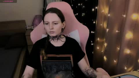Snapshot of on_yxxx chatting on April 12, 8:03 pm on_yxxx online show from April 12, 8:03 pm