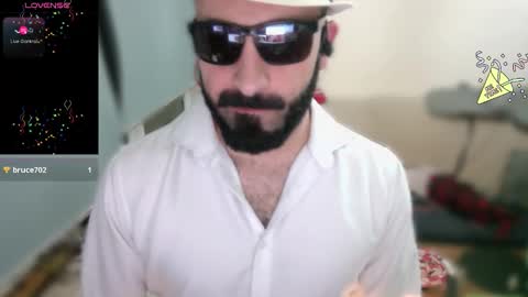 ona nisme online show from March 4, 6:58 pm