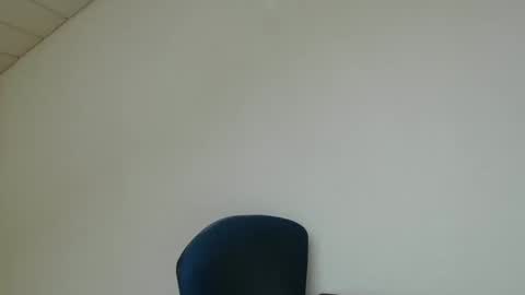 Snapshot of onanister chatting on September 23, 7:22 am Somewhere over the rainbow online show from September 23, 7:22 am