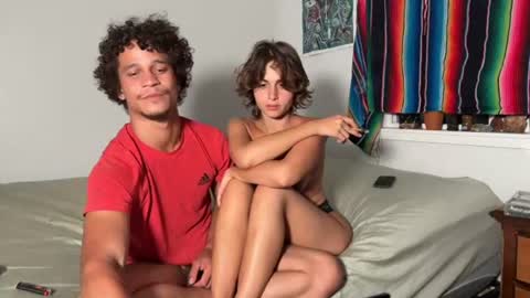 the ozlos online show from July 26, 5:04 am