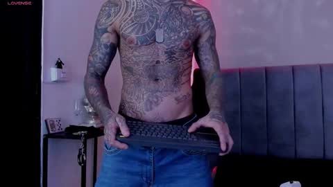 Snapshot of onceagain97_ chatting on September 21, 7:48 pm ... online show from September 21, 7:48 pm