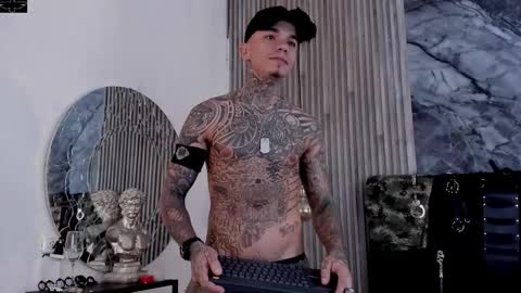 Snapshot of onceagain97_ chatting on October 8, 7:33 pm ... online show from October 8, 7:33 pm