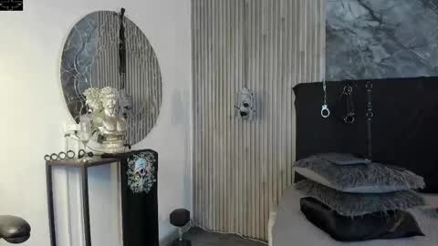 Snapshot of onceagain97_ chatting on October 24, 7:32 pm ... online show from October 24, 7:32 pm