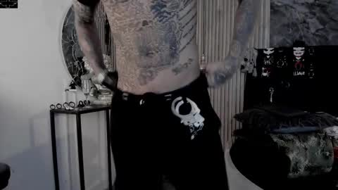 Snapshot of onceagain97_ chatting on October 30, 8:09 pm ... online show from October 30, 8:09 pm