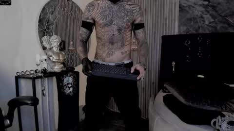 Snapshot of onceagain97_ chatting on November 6, 4:02 am ... online show from November 6, 4:02 am