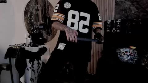 Snapshot of onceagain97_ chatting on November 19, 4:01 am ... online show from November 19, 4:01 am