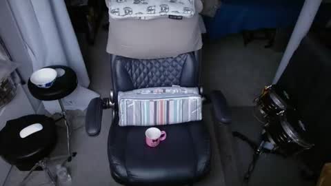 Snapshot of ondoko1234 chatting on February 23, 6:22 am ondoko1234 online show from February 23, 6:22 am