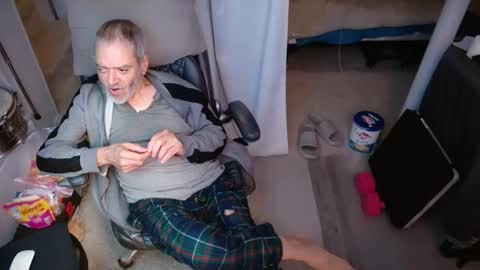 Snapshot of ondoko1234 chatting on February 28, 6:42 pm ondoko1234 online show from February 28, 6:42 pm