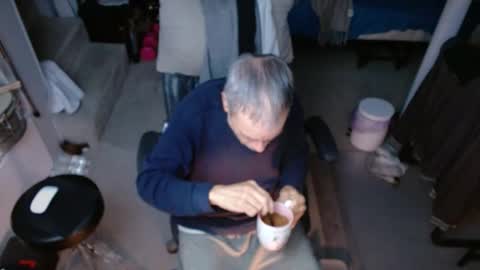 Snapshot of ondoko1234 chatting on March 7, 12:02 pm ondoko1234 online show from March 7, 12:02 pm