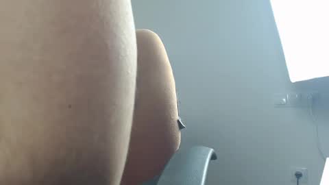 onebestlover online show from March 2, 6:19 pm