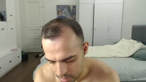 onebestlover online show from July 27, 7:59 am