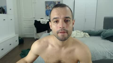 onebestlover online show from July 30, 8:46 am