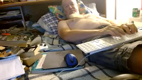 Snapshot of onemattu chatting on September 27, 8:19 am Mattu online show from September 27, 8:19 am