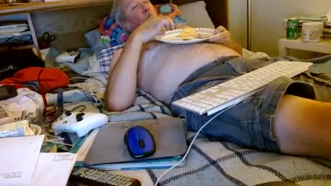 Snapshot of onemattu chatting on September 29, 6:29 am Mattu online show from September 29, 6:29 am