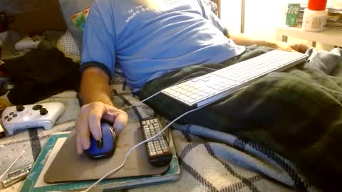 Snapshot of onemattu chatting on October 3, 5:59 am Mattu online show from October 3, 5:59 am