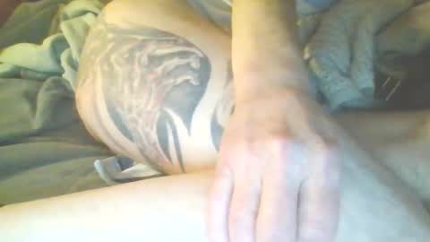 Oneofmany online show from March 3, 4:18 am