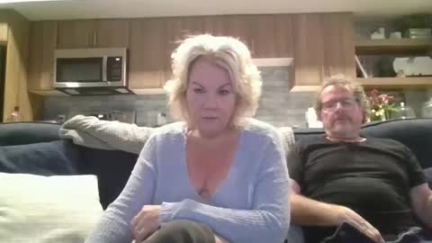 Snapshot of oneoften1000 chatting on December 21, 4:19 am couple mature milf bigboobs curvy mommydaddy online show from December 21, 4:19 am