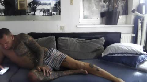 .....mICha..... online show from July 22, 9:34 am