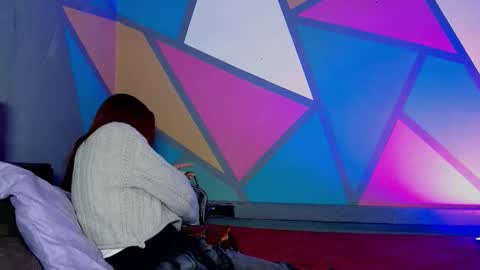 onessandra online show from March 25, 2:50 am